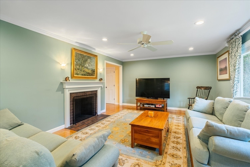 148 Pine Street Dover, MA 02030 - Photo 8 of 18