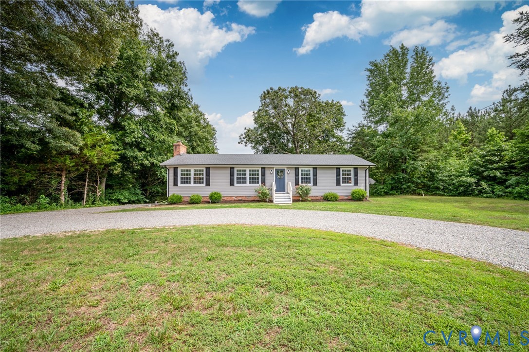 1199 Sunnyside Road Tappahannock, VA 22560 - Photo 2 of 30