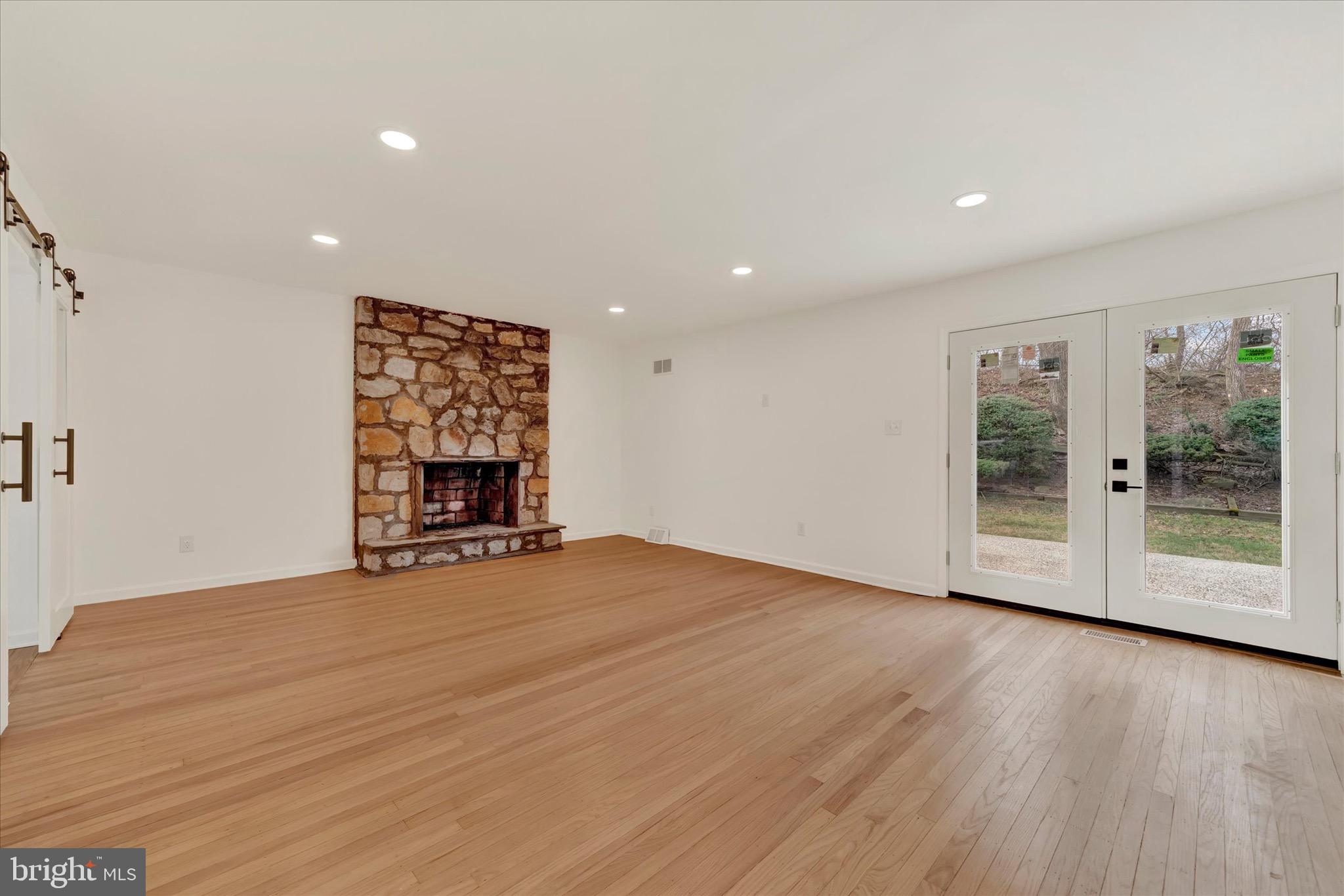 658 West Rolling Road Springfield, PA 19064 - Photo 13 of 53