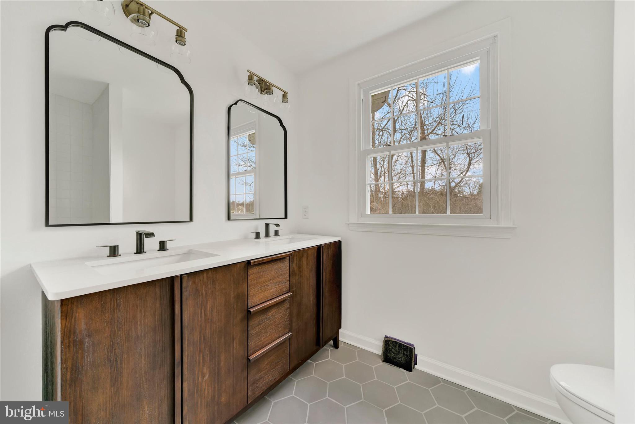 658 West Rolling Road Springfield, PA 19064 - Photo 29 of 53