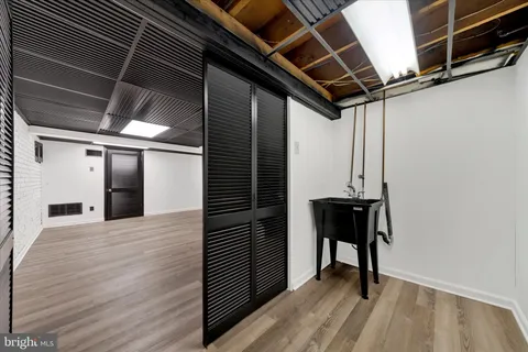 $725,000 | 658 West Rolling Road, Springfield, PA 19064