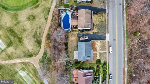 $725,000 | 658 West Rolling Road, Springfield, PA 19064