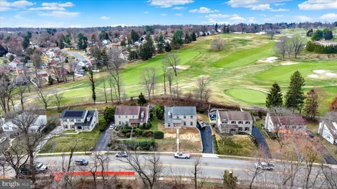 $725,000 | 658 West Rolling Road, Springfield, PA 19064