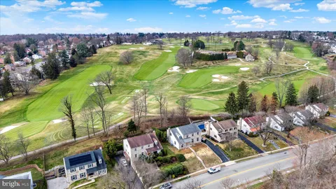 $725,000 | 658 West Rolling Road, Springfield, PA 19064