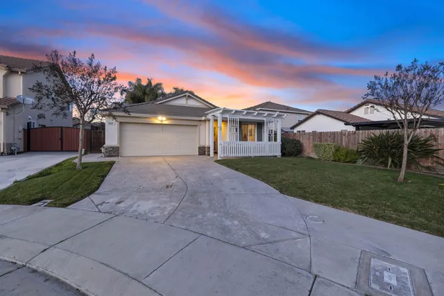 $489,800 | 2237 Clock Tower Court, Riverbank, CA 95367