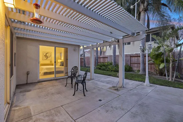 $489,800 | 2237 Clock Tower Court, Riverbank, CA 95367