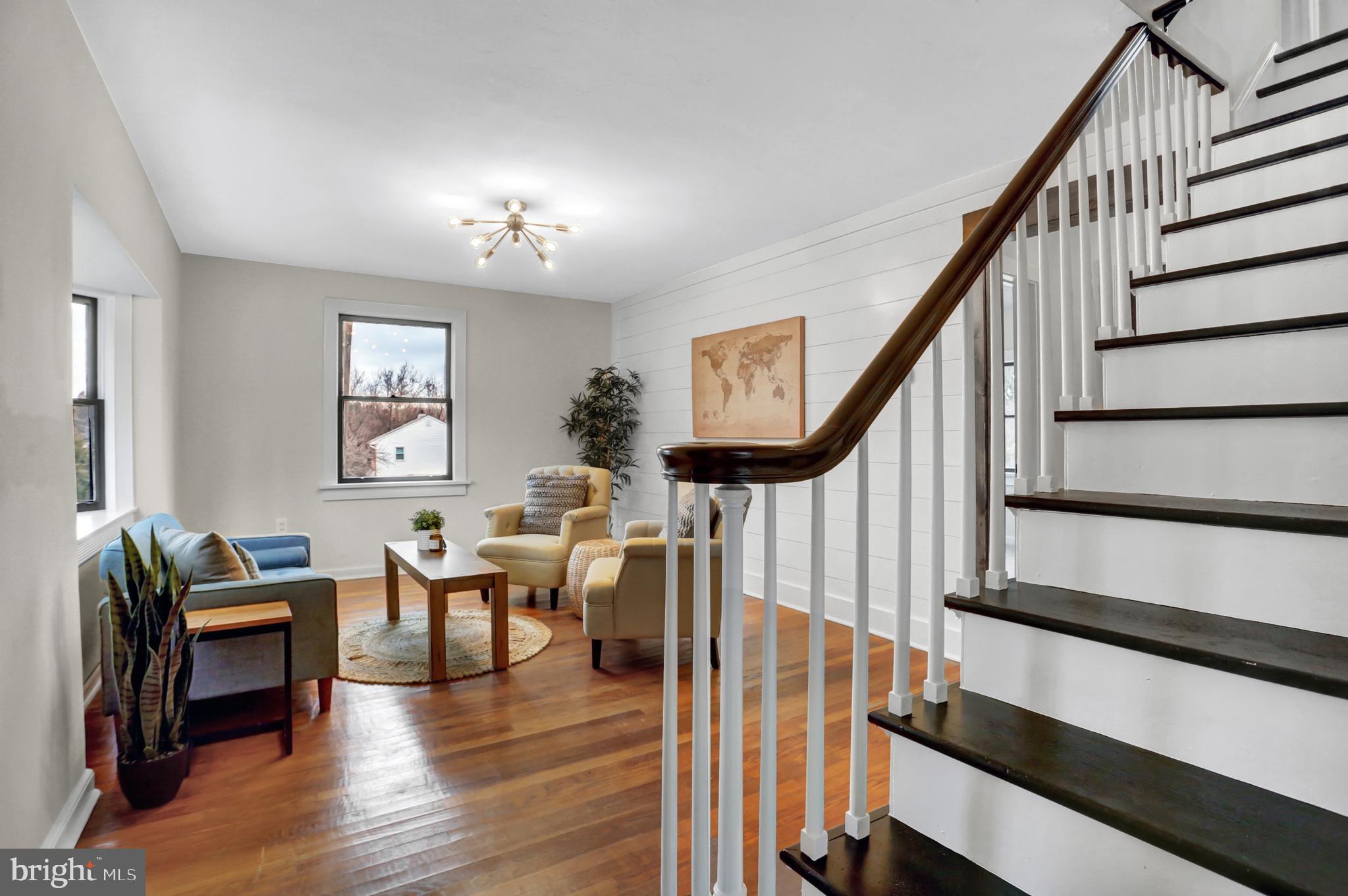 457 Corner Ketch Road Downingtown, PA 19335 - Photo 3 of 33 Gallery Image 3