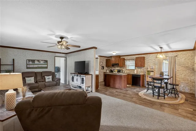 $270,000 | 1337 H G Miles Drive, Townsend, GA 31331