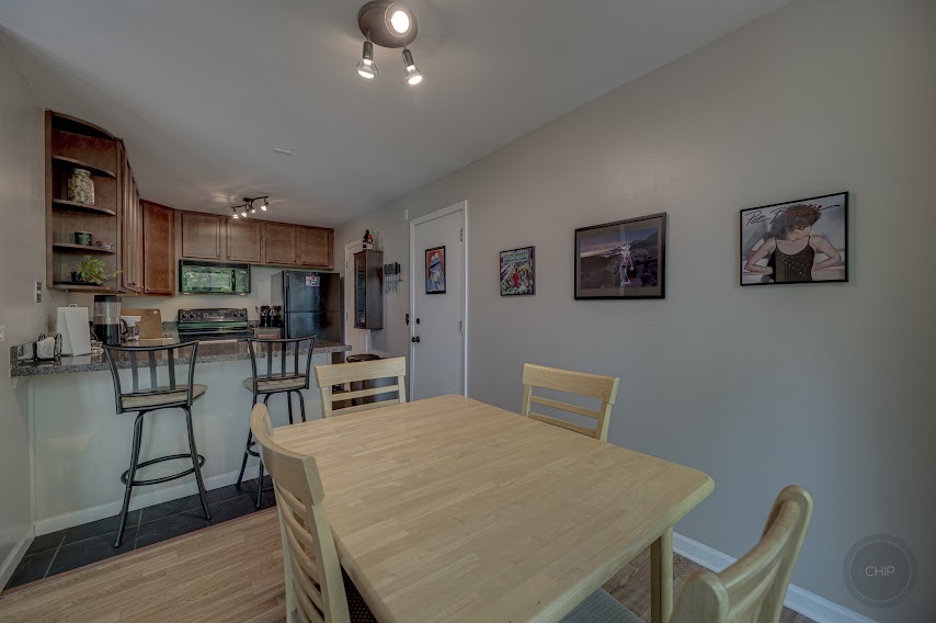 5904 Forest View Road, Unit 2F Lisle, IL 60532 - Photo 8 of 28 a view of a dining room with furniture