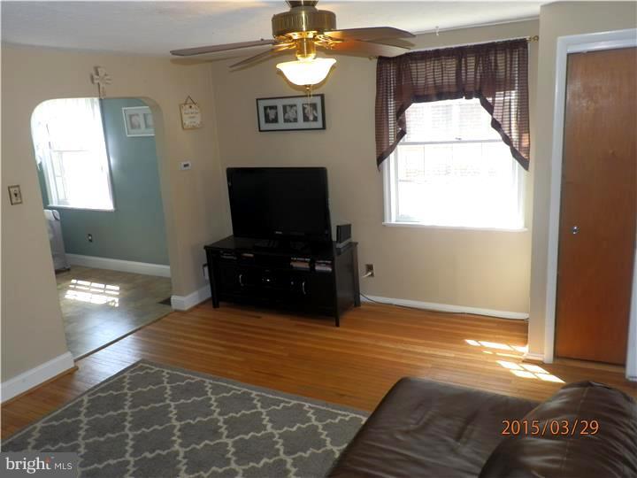613 Darby Road Ridley Park, PA 19078 - Photo 12 of 25 Living Room