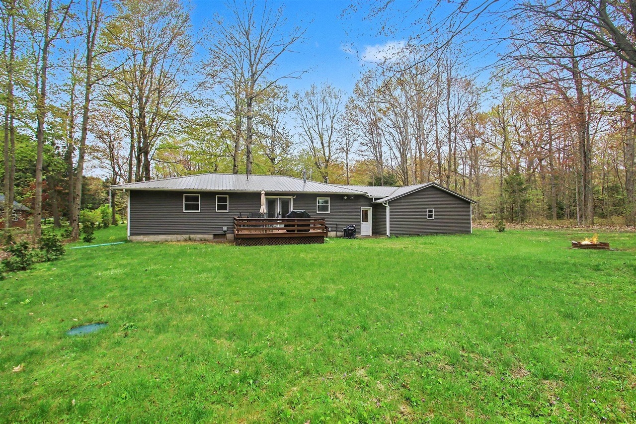 18412 148th Avenue Spring Lake, MI 49456 - Photo 7 of 30