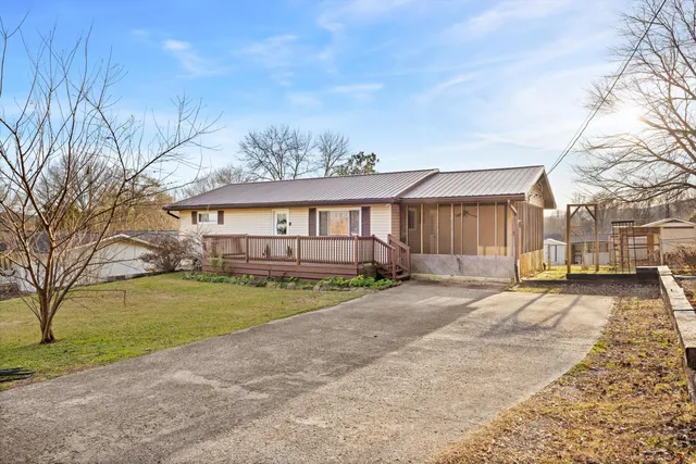 $292,000 | 210 Incline Street, Soddy Daisy, TN 37379