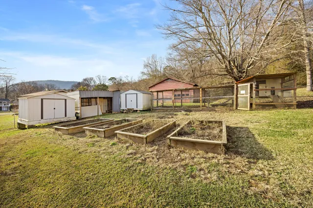 $292,000 | 210 Incline Street, Soddy Daisy, TN 37379