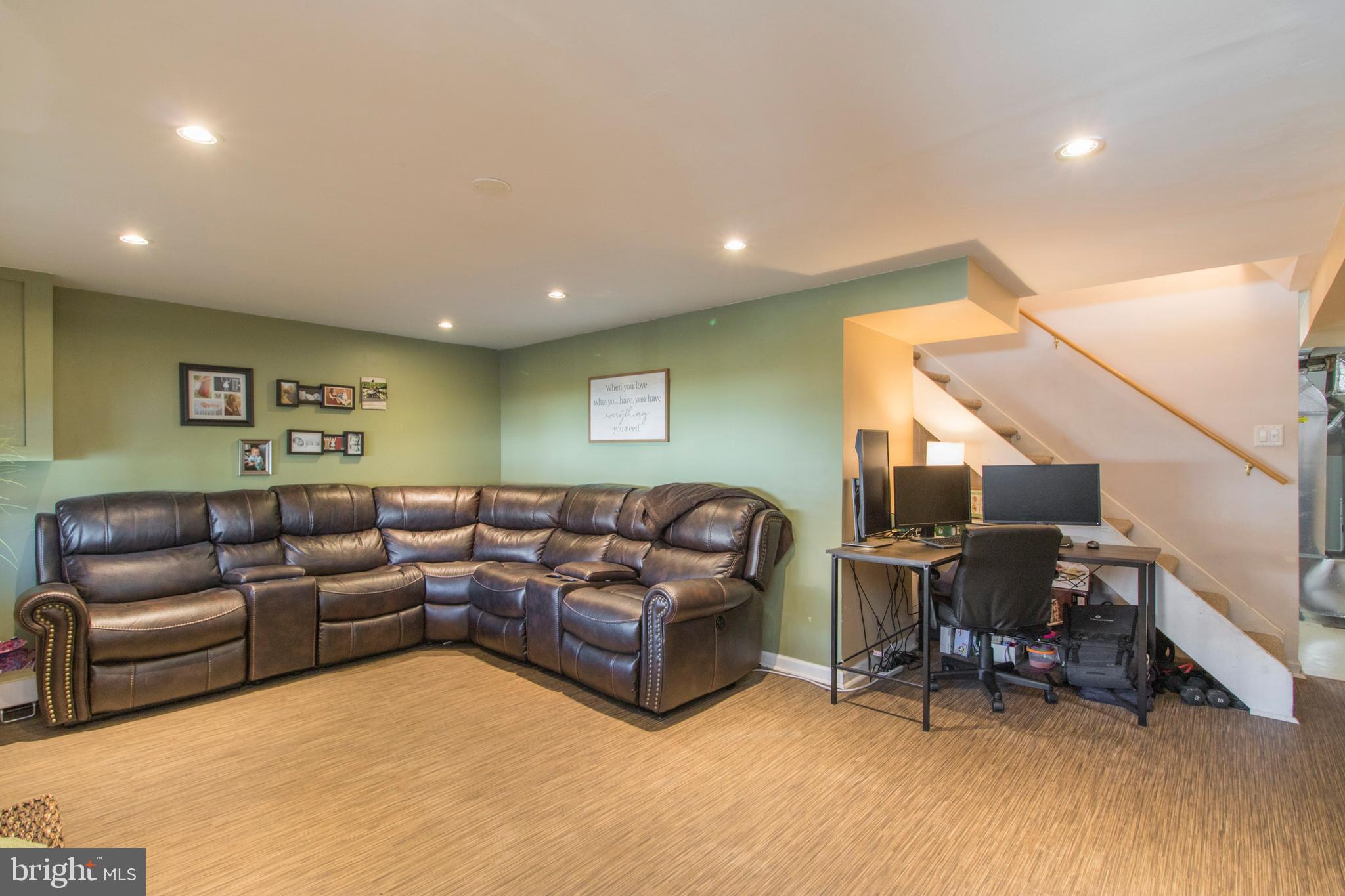 3313 Atmore Road Philadelphia, PA 19154 - Photo 22 of 48 Finished Basement