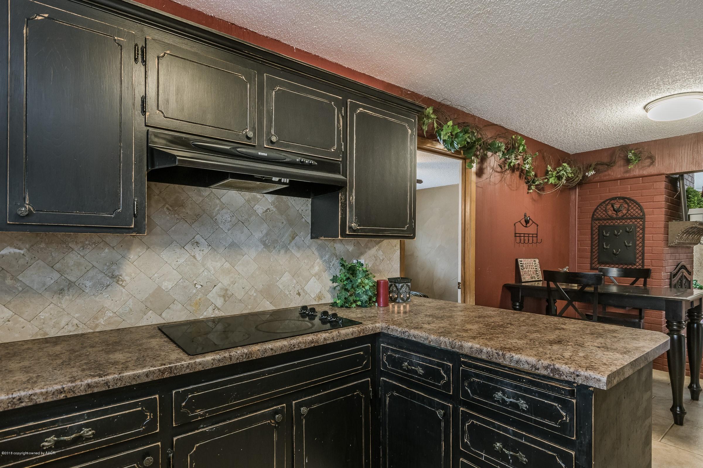 4821 South Rusk Street Amarillo, TX 79110 - Photo 10 of 24 009_Kitchen_-3