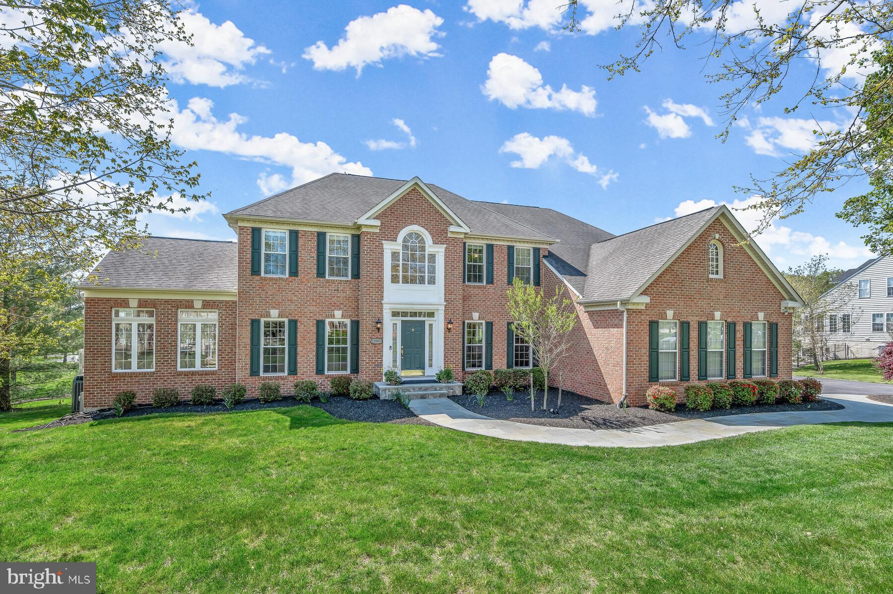 12005 Open Run Road Ellicott City, MD 21042 - Photo 4 of 100 Gallery Image 4