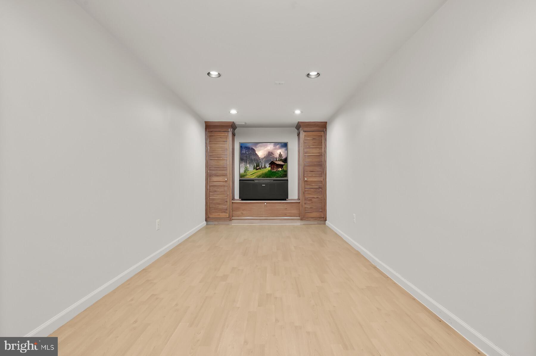 12005 Open Run Road Ellicott City, MD 21042 - Photo 61 of 100 Gallery Image 61