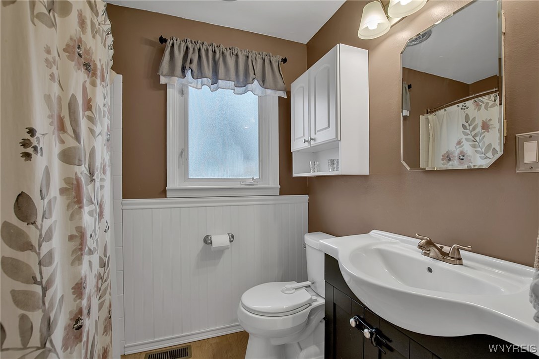 371 Potters Road West Seneca, NY 14220 - Photo 32 of 50