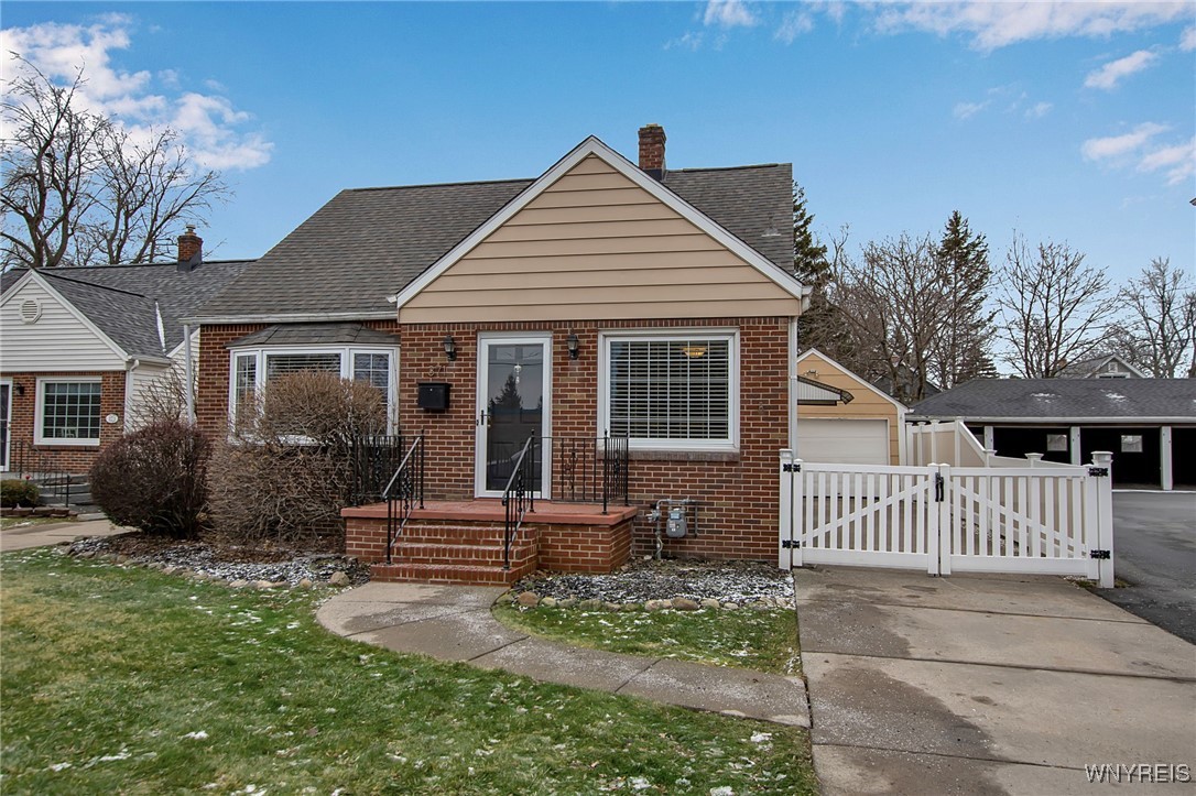 371 Potters Road West Seneca, NY 14220 - Photo 4 of 50