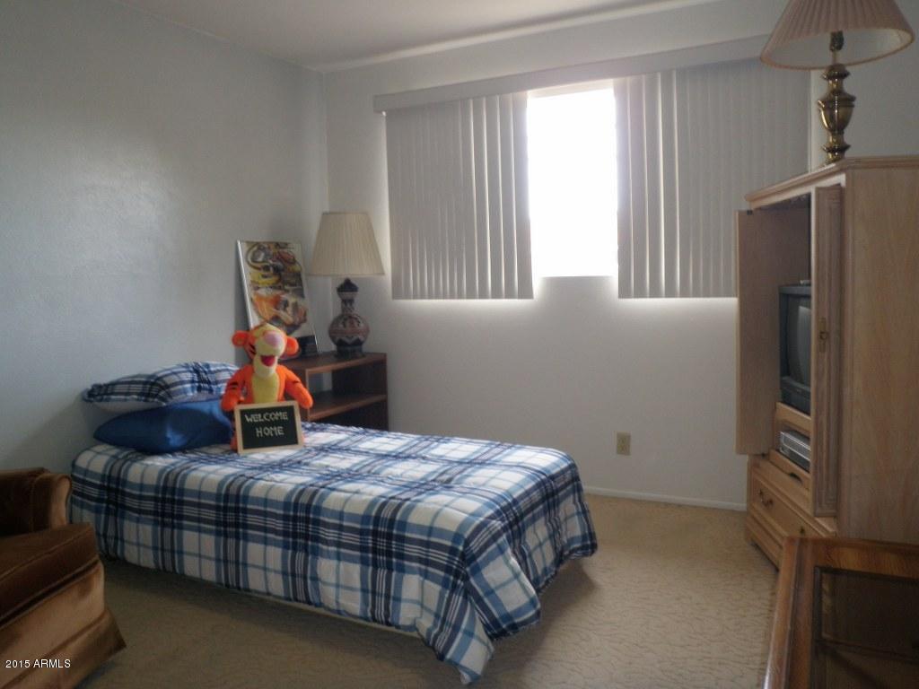 3044 West Charter Oak Road Phoenix, AZ 85029 - Photo 16 of 41 P9020300_1024x768