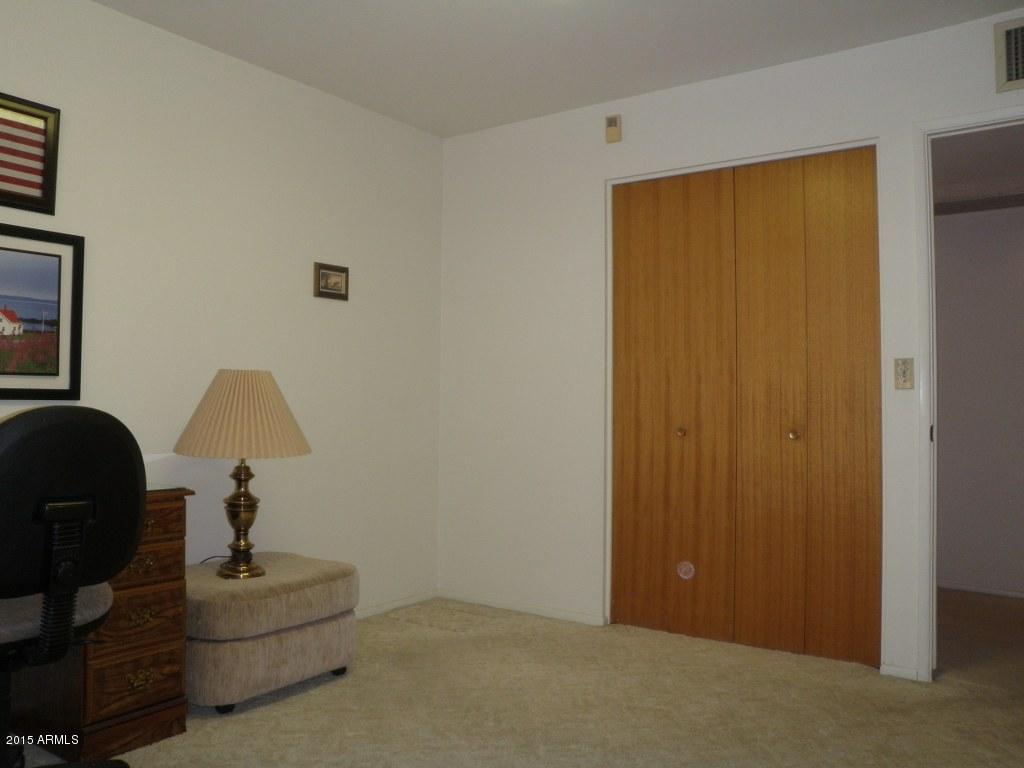 3044 West Charter Oak Road Phoenix, AZ 85029 - Photo 21 of 41 P9020278_1024x768