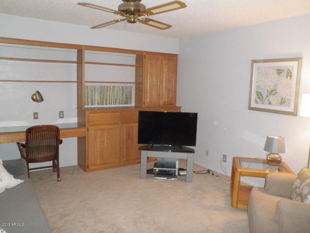 3044 West Charter Oak Road Phoenix, AZ 85029 - Photo 8 of 41 P9020297_1024x768