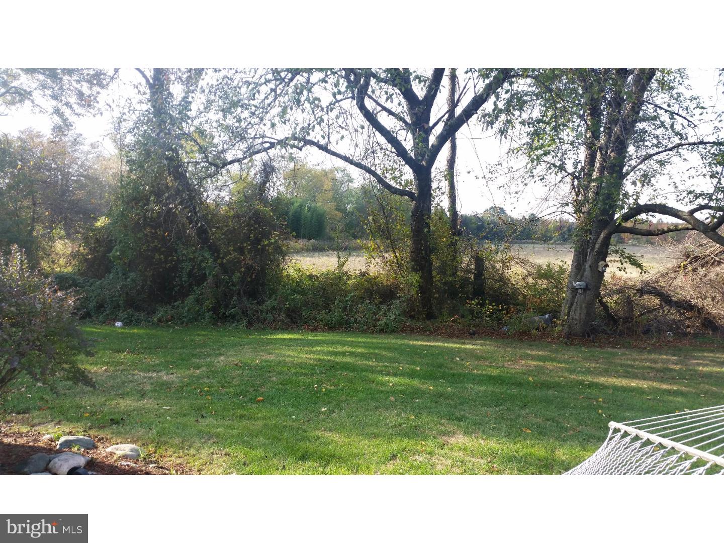 60 Pebble Road East Windsor, NJ 08520 - Photo 9 of 10