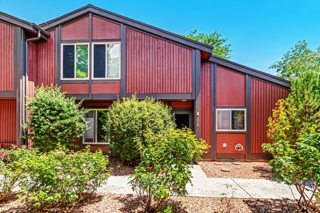 $299,500 | 1155 Lakeside Drive, Unit 503, Grand Junction, CO 81506