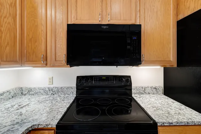 $299,500 | 1155 Lakeside Drive, Unit 503, Grand Junction, CO 81506