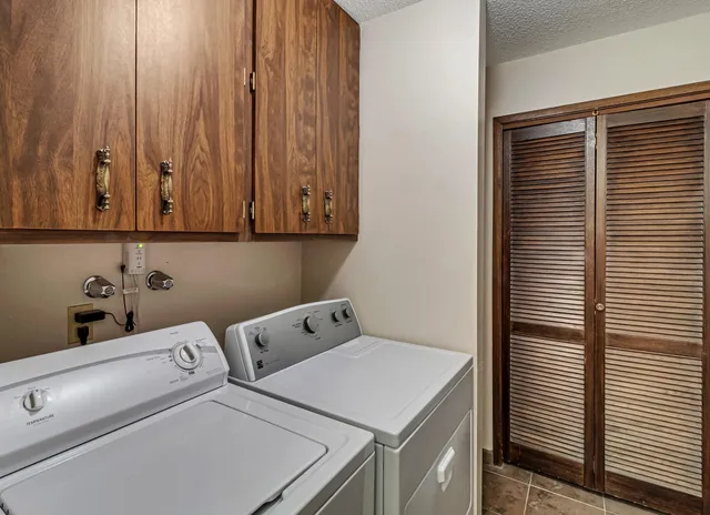 $299,500 | 1155 Lakeside Drive, Unit 503, Grand Junction, CO 81506