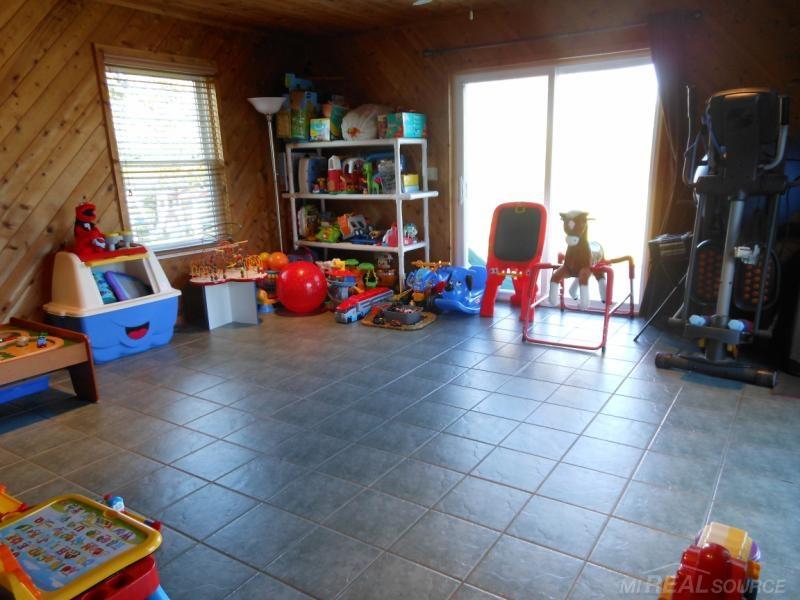 4191 Babcock Road Lexington, MI 48450 - Photo 23 of 25 31319586-22.JPG