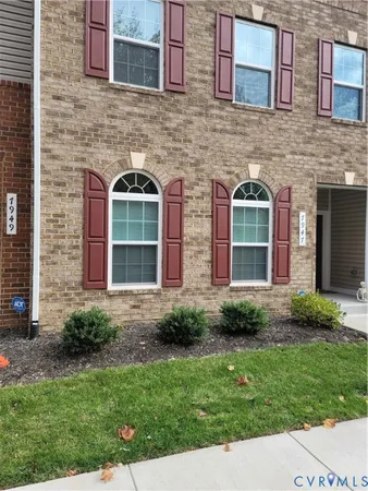 $365,600 | 7947 Independence Drive, Spotsylvania, VA 22553