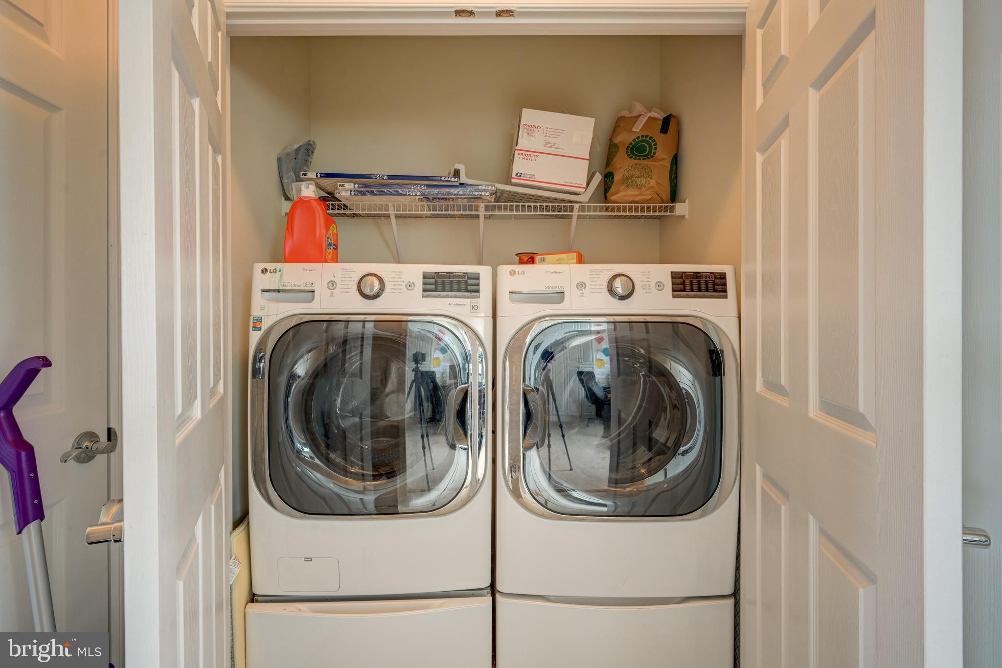 43535 Wheadon Terrace Chantilly, VA 20152 - Photo 6 of 40