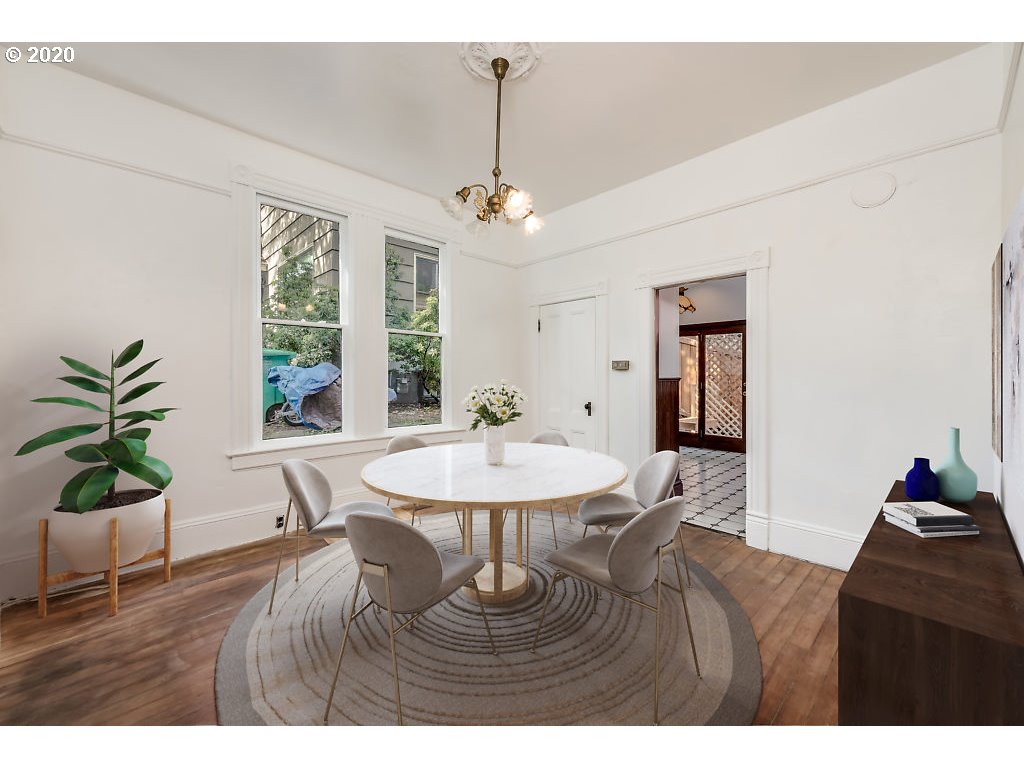 2807 Southwest 1st Avenue Portland, OR 97201 - Photo 9 of 25 Dining Room
