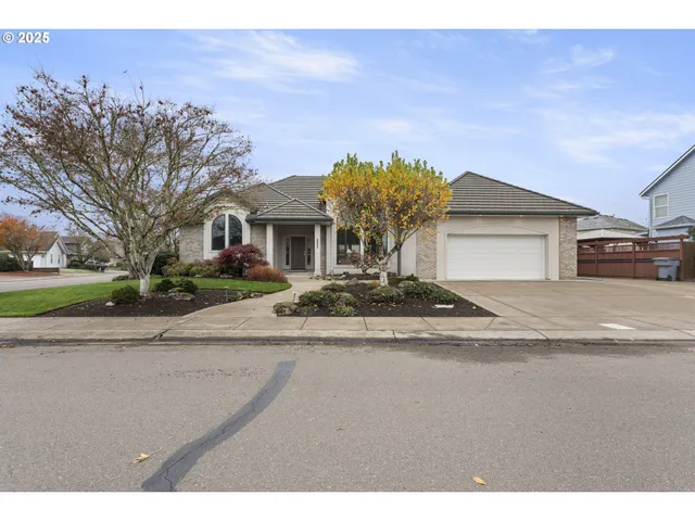 $550,000 | 2680 East Mountain View Drive Southeast, Albany, OR 97322