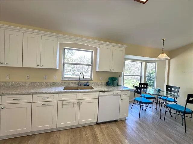 $2,000 | 5261 Southeast 15th Avenue, Ocala, FL 34480