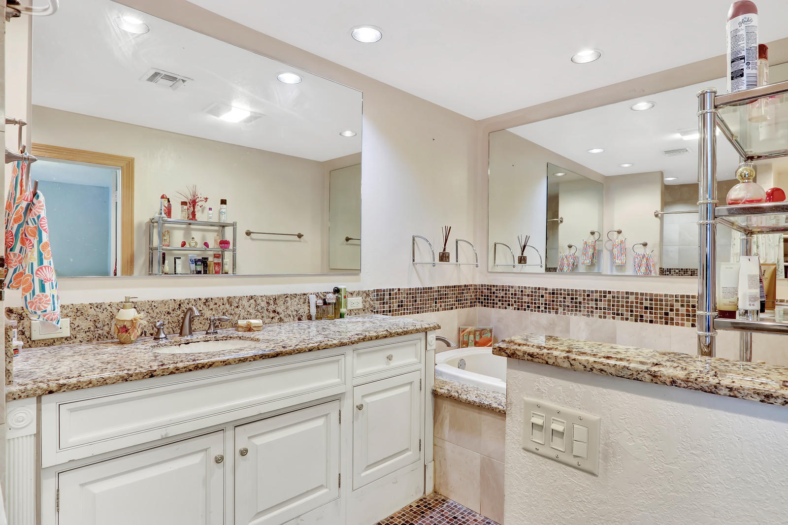 5858 Autumn Ridge Road Lake Worth, FL 33463 - Photo 16 of 27 Master Bath