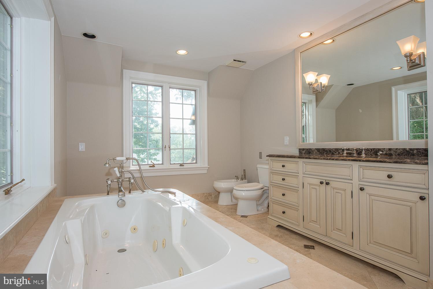 1224 Valley Road Villanova, PA 19085 - Photo 27 of 37 HER master bath suite with tub and shower
