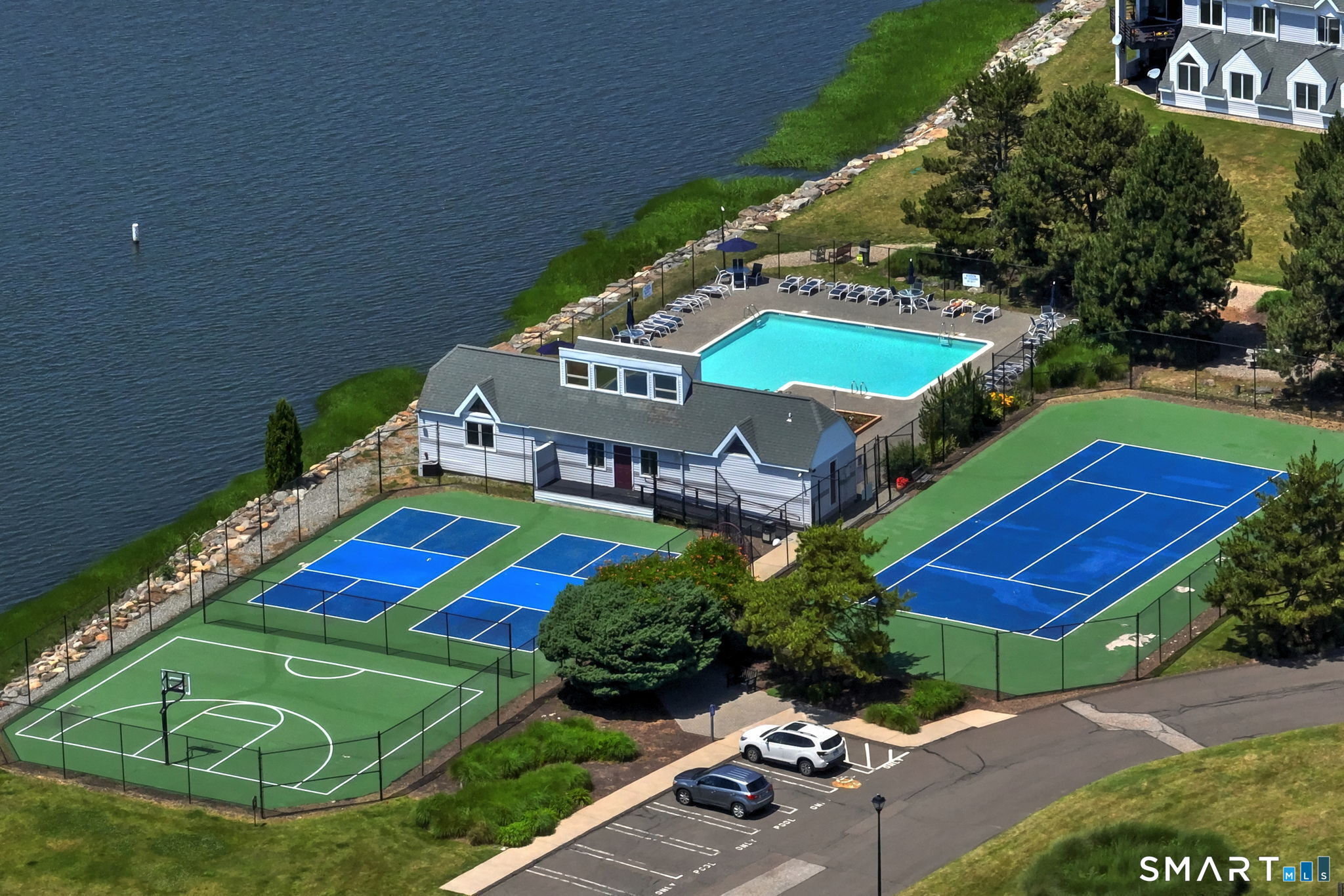 1128 Windward Road, Unit 1128 Milford, CT 06461 - Photo 6 of 40