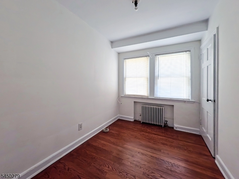 621 Palisade Road Union, NJ 07083 - Photo 18 of 36 Gallery Image 18