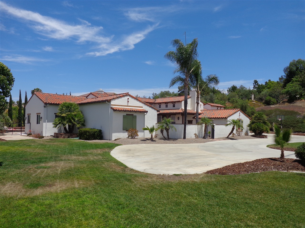 3745 Keri Way Fallbrook, CA 92028 - Photo 2 of 20