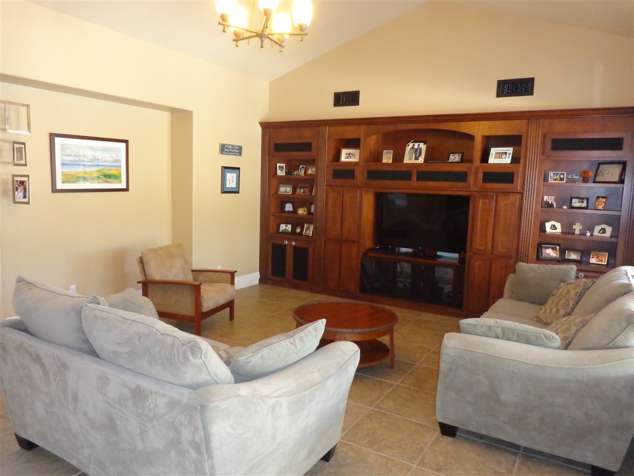 3745 Keri Way Fallbrook, CA 92028 - Photo 5 of 20