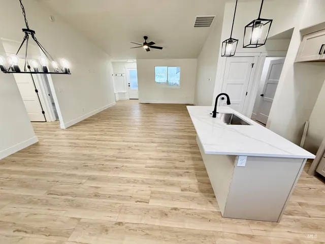 $399,000 | 938 Gregory Way, Twin Falls, ID 83301