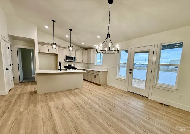 $399,000 | 938 Gregory Way, Twin Falls, ID 83301