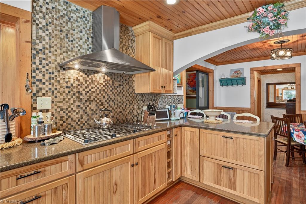 1119 Brown Mountain Road Westfield, NC 27053 - Photo 10 of 42
