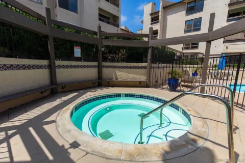 $595,000 | 6717 Friars Road, Unit 74, San Diego, CA 92108