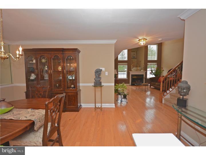 305 Watkins Road Pennington, NJ 08534 - Photo 9 of 25 Dining Room