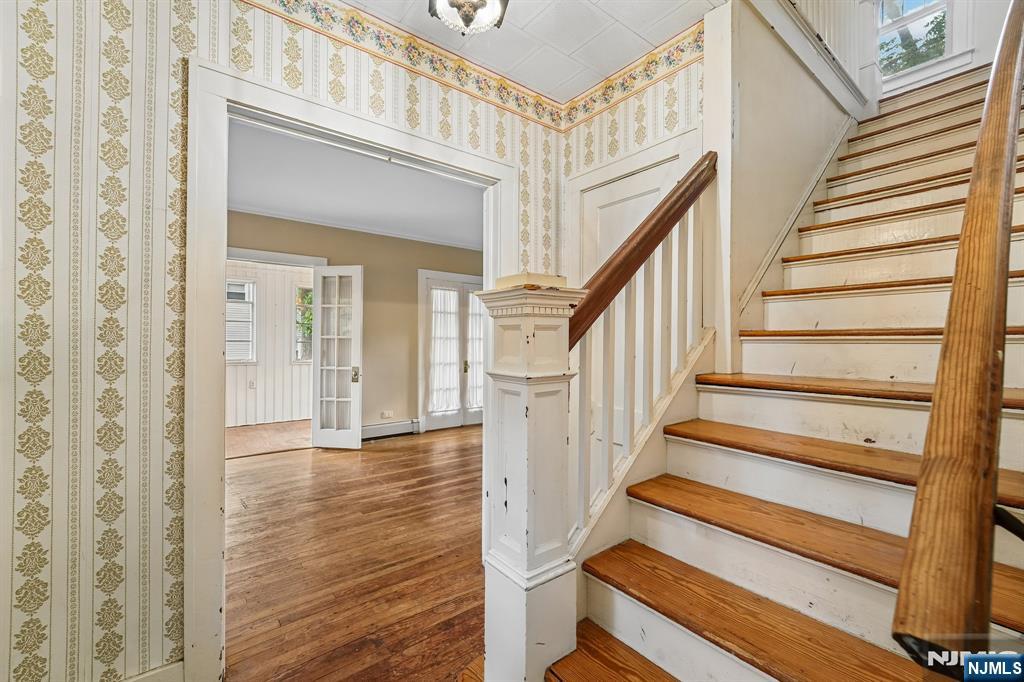 46 Schraalenburgh Road Haworth, NJ 07641 - Photo 9 of 42 Gallery Image 9