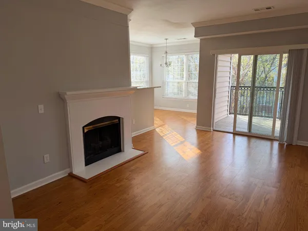 $3,000 | 1600 Spring Gate Dr., Unit 2402, McLean, VA 22102