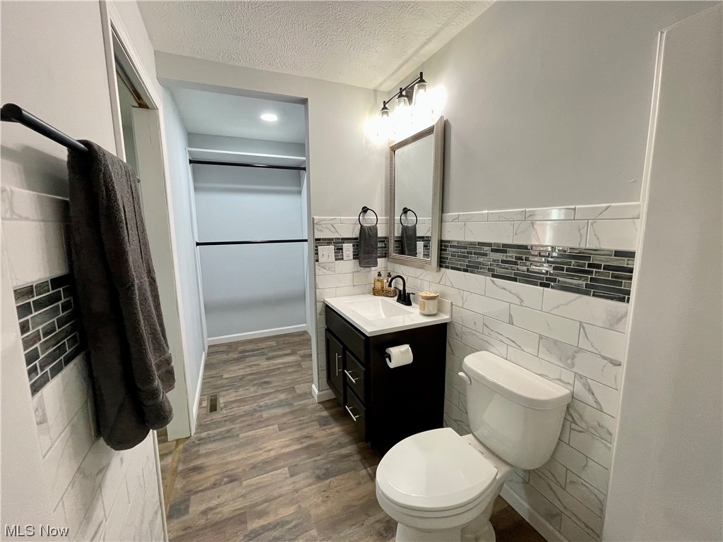 6261 Cleveland Road Wooster, OH 44691 - Photo 12 of 29 Gallery Image 12